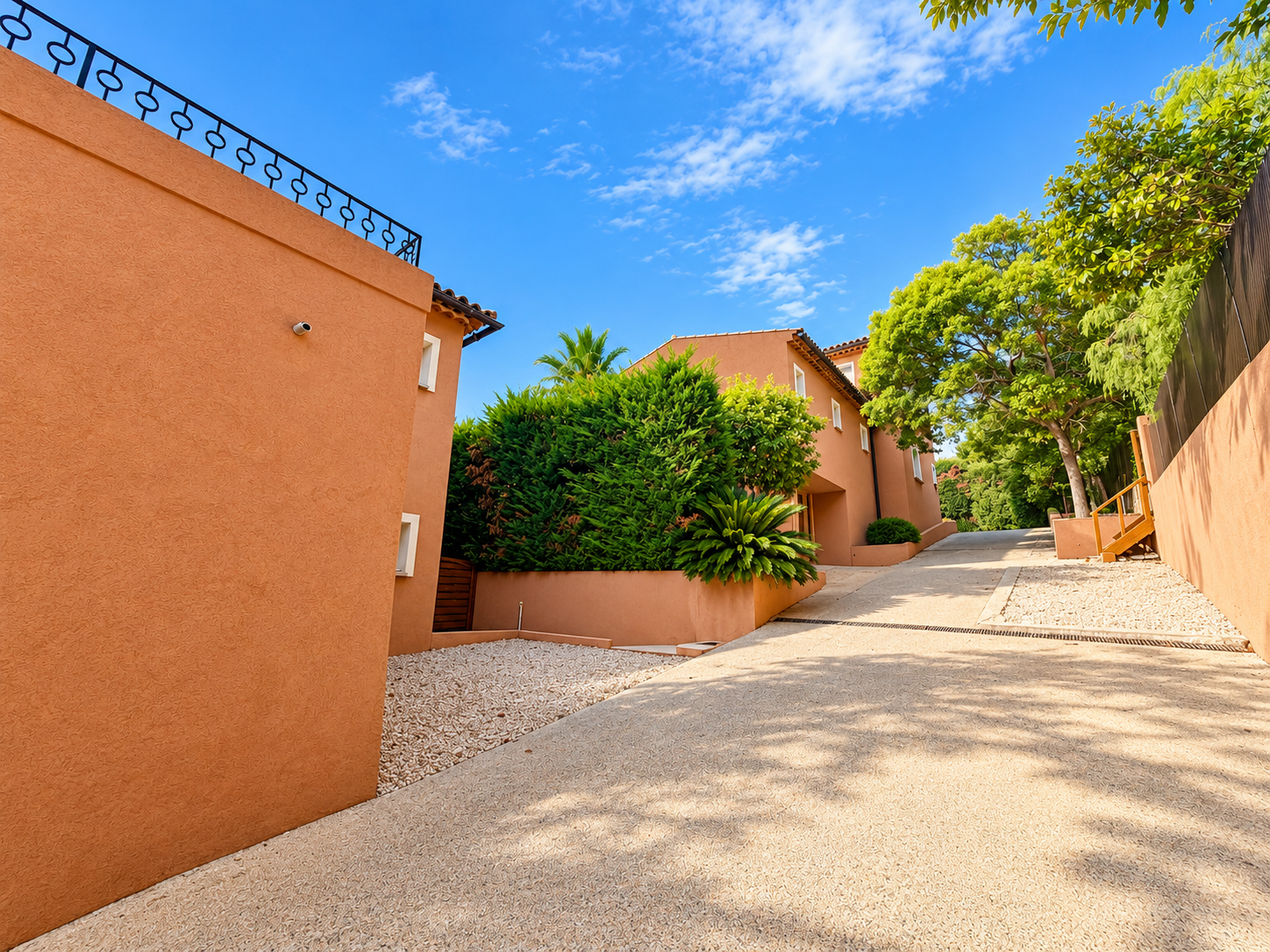 Propriété en France à vendre à Antibes, Alpes-Maritimes - €1 090 000 - photo 