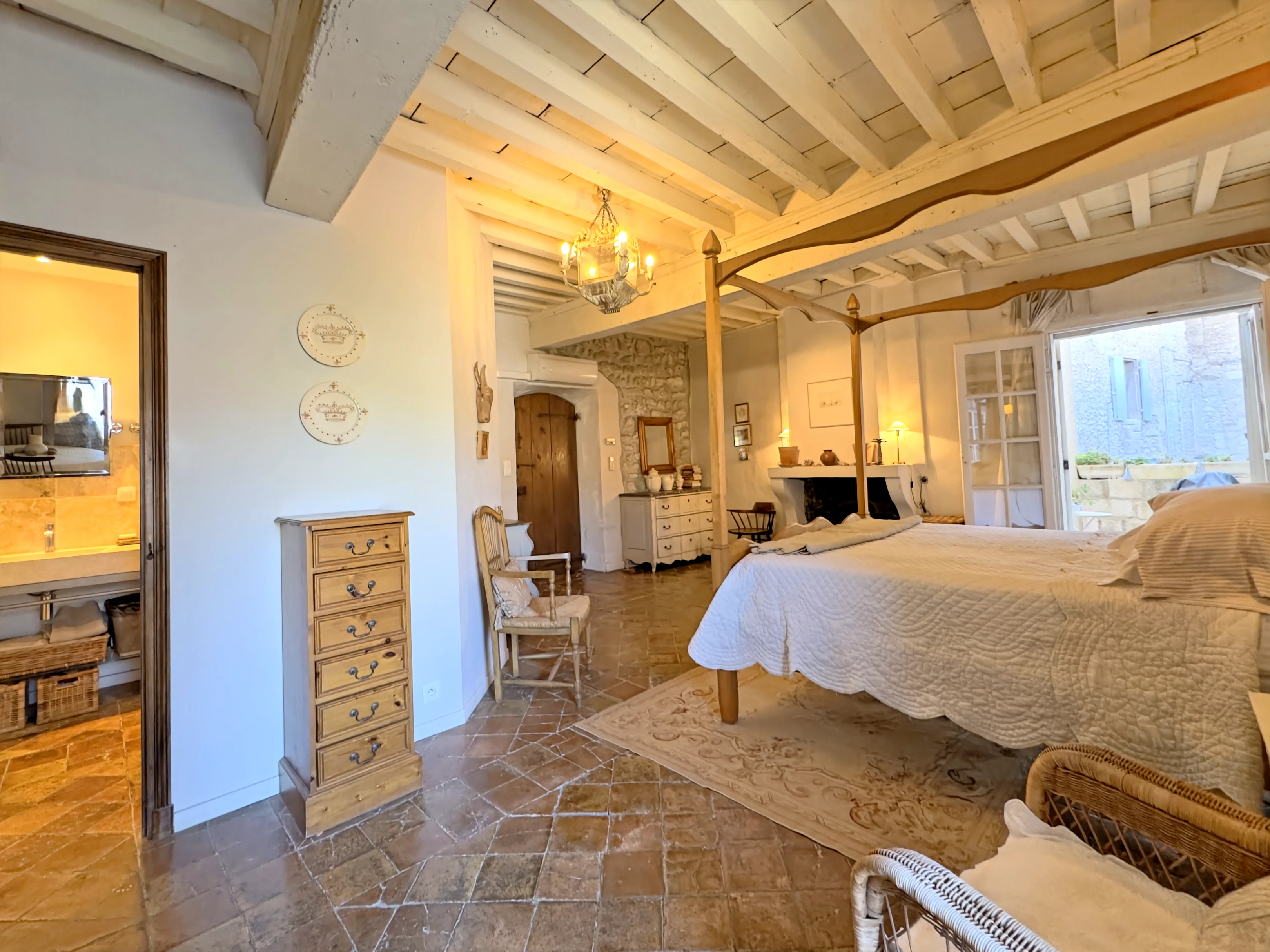 Propriété en France à vendre à Saint-Rémy-de-Provence, Bouches-du-Rhône - €1 550 000 - photo 