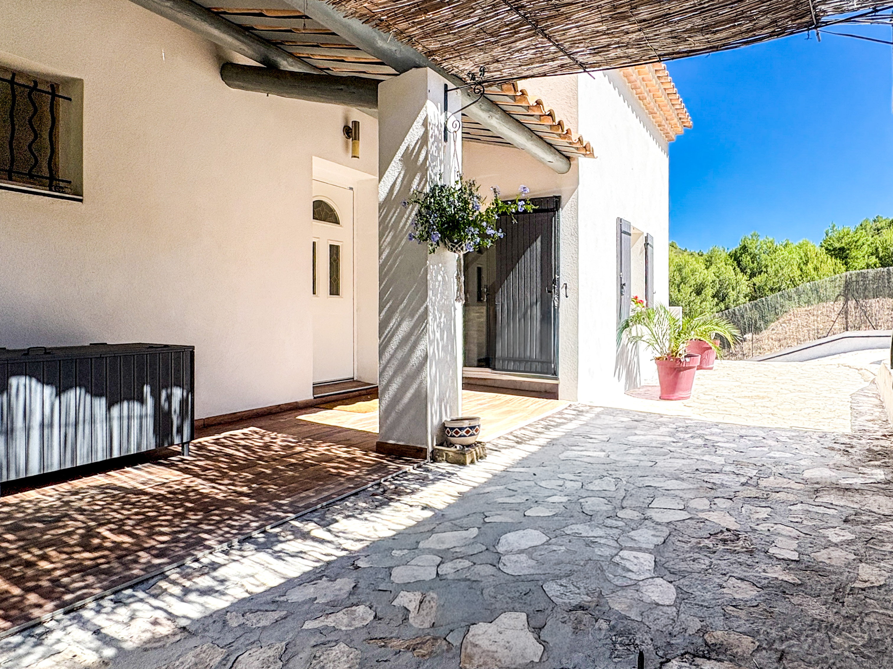 Propriété en France à vendre à Septèmes-les-Vallons, Bouches-du-Rhône - €550 000 - photo 