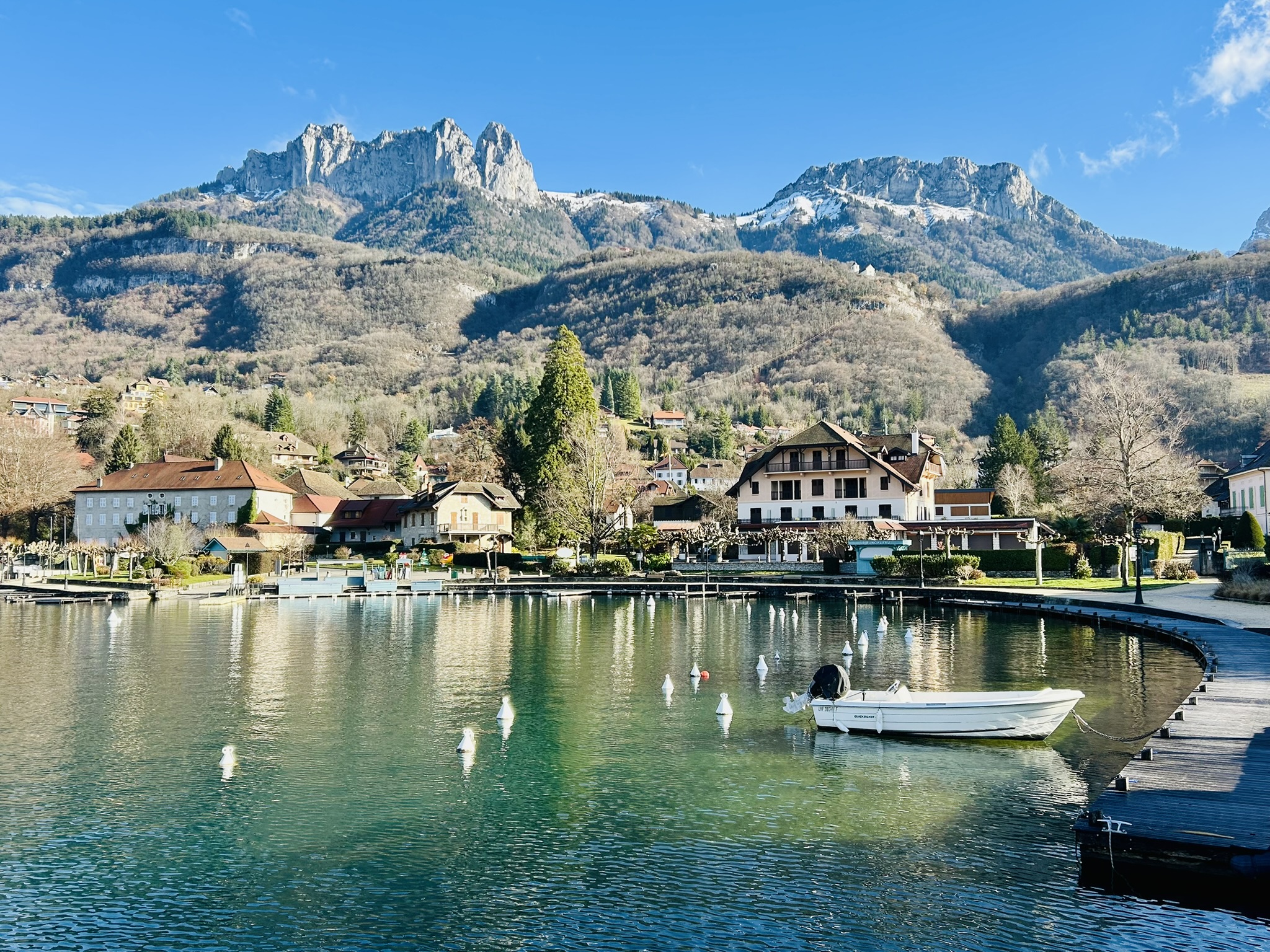 French property for sale in Talloires, Haute-Savoie - €899,000 - photo 
