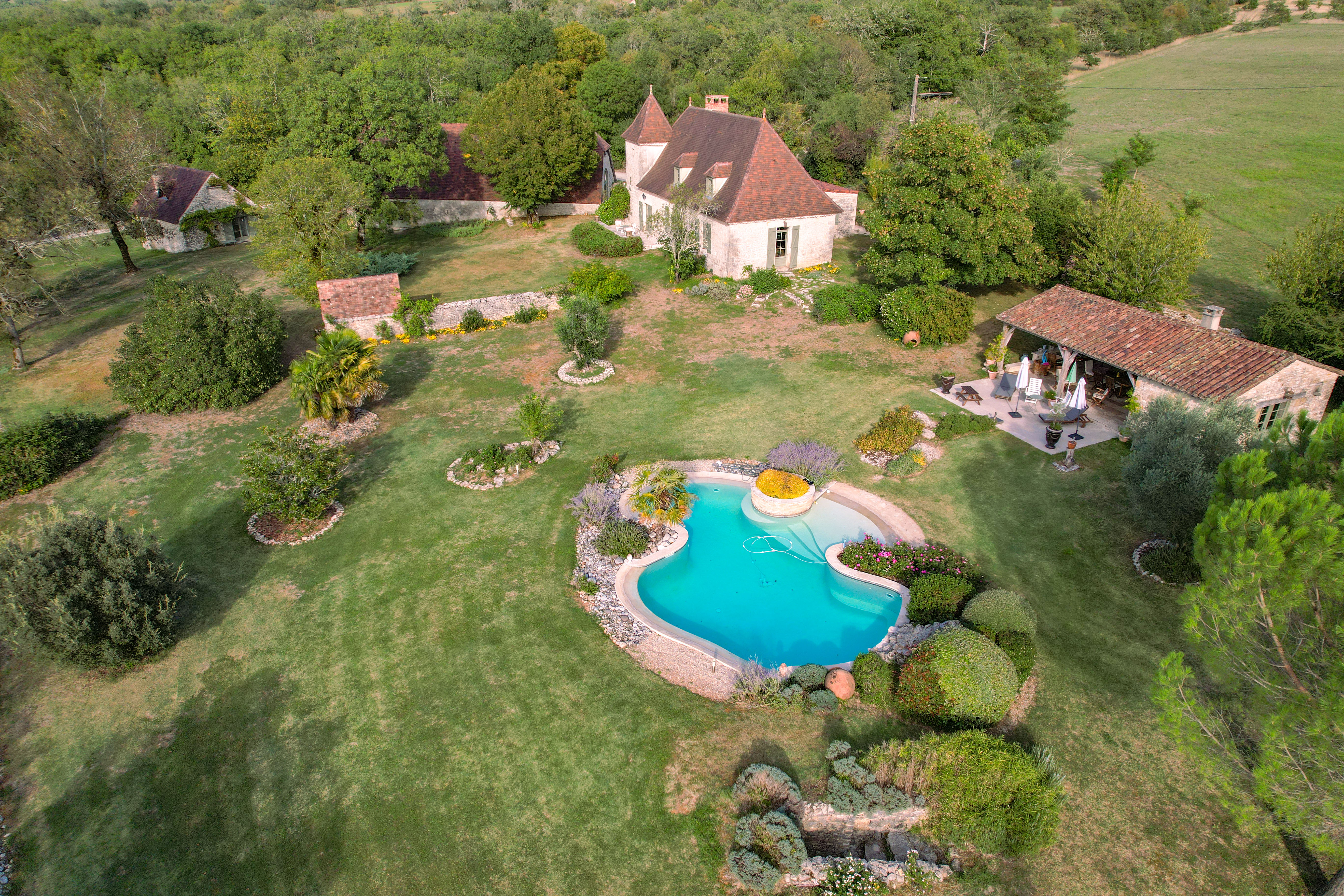French property for sale in Séniergues, Lot - €1,038,000 - photo 