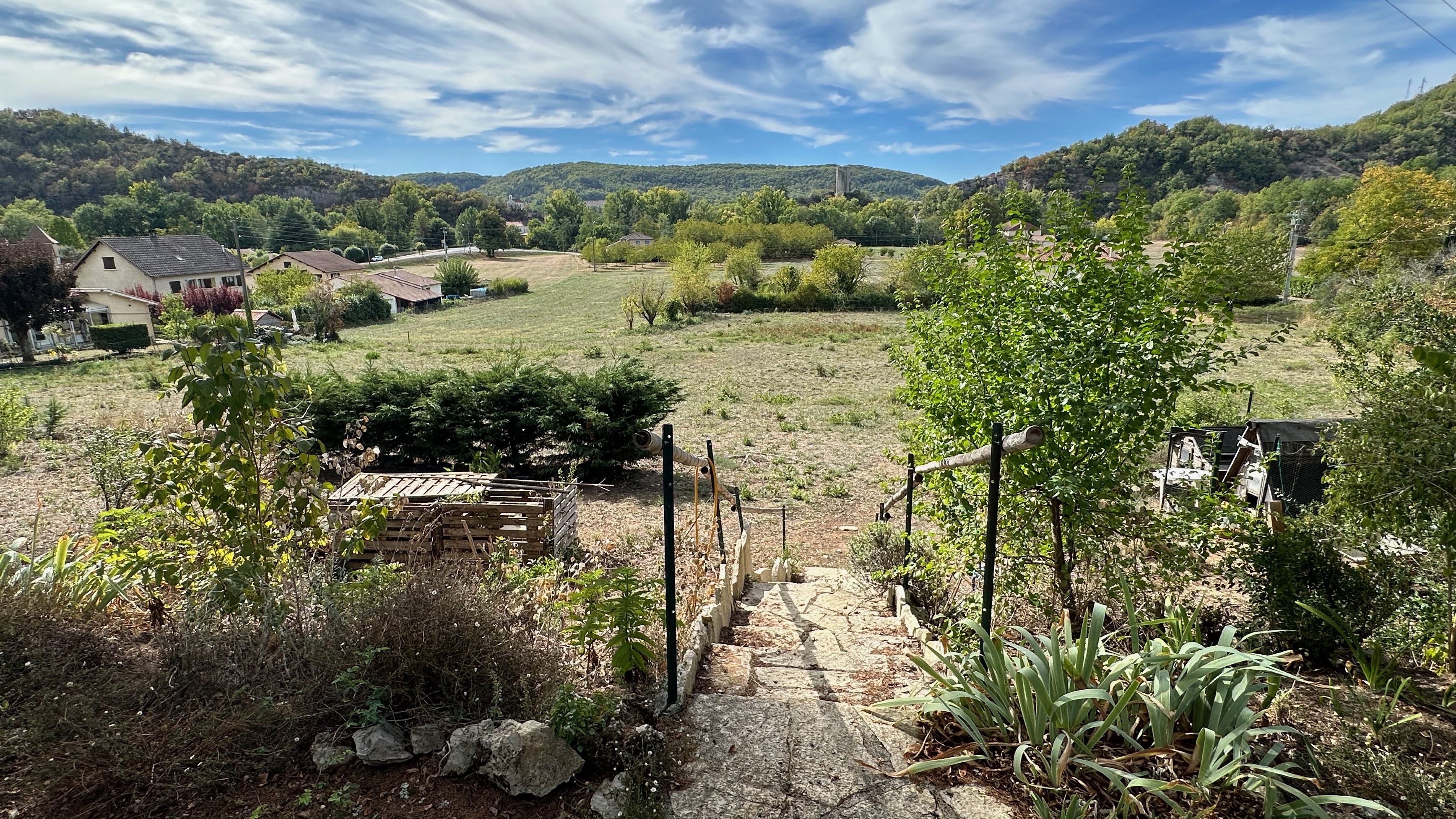 French property for sale in Luzech, Lot - €535,000 - photo 