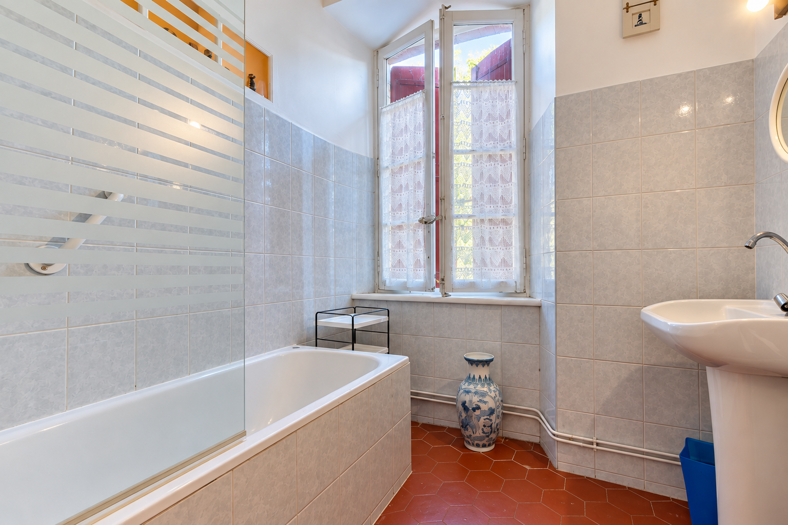 French property for sale in Douzens, Aude - €895,000 - photo 