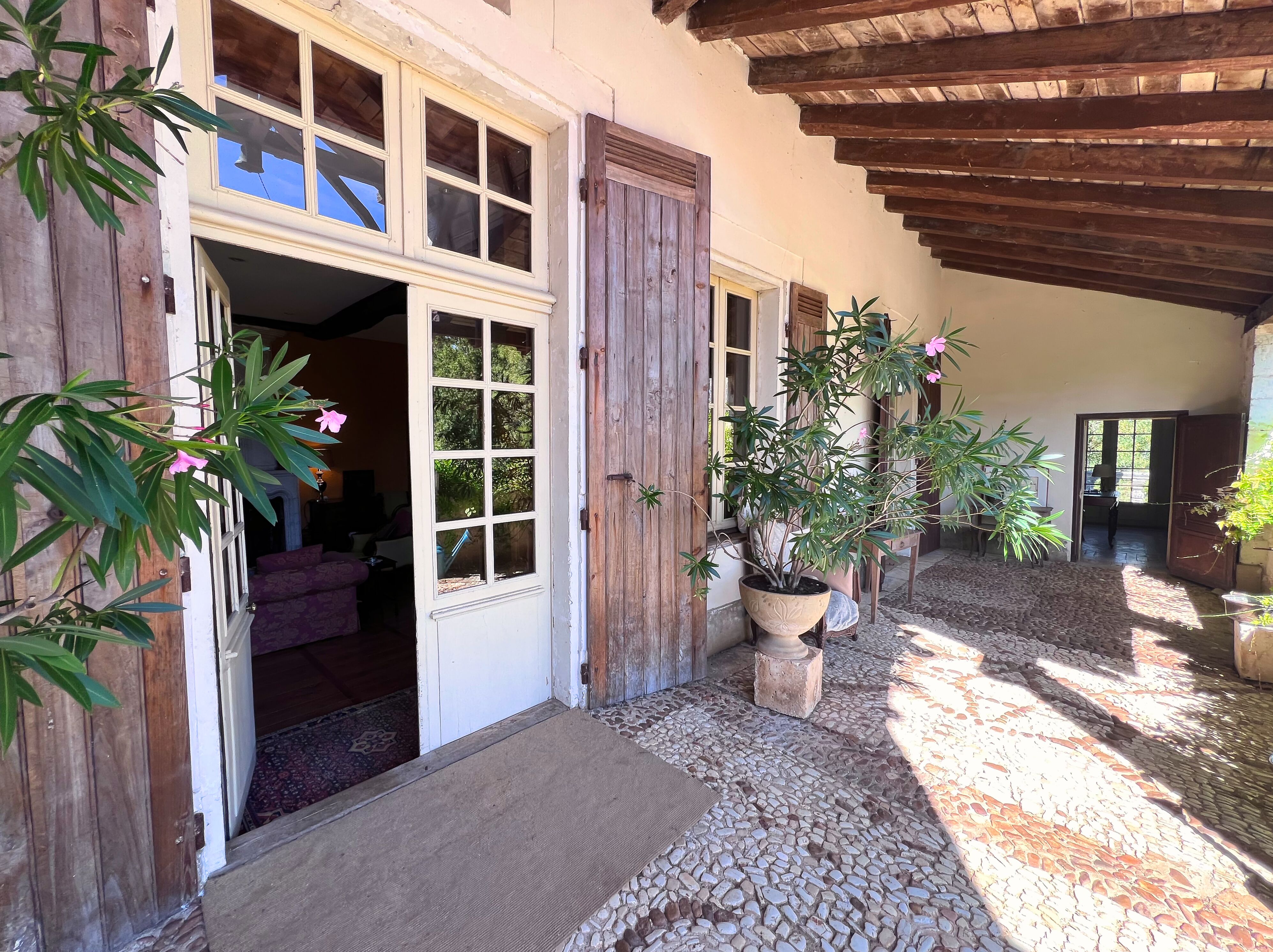 French property for sale in Brantôme en Périgord, Dordogne - €1,150,000 - photo 