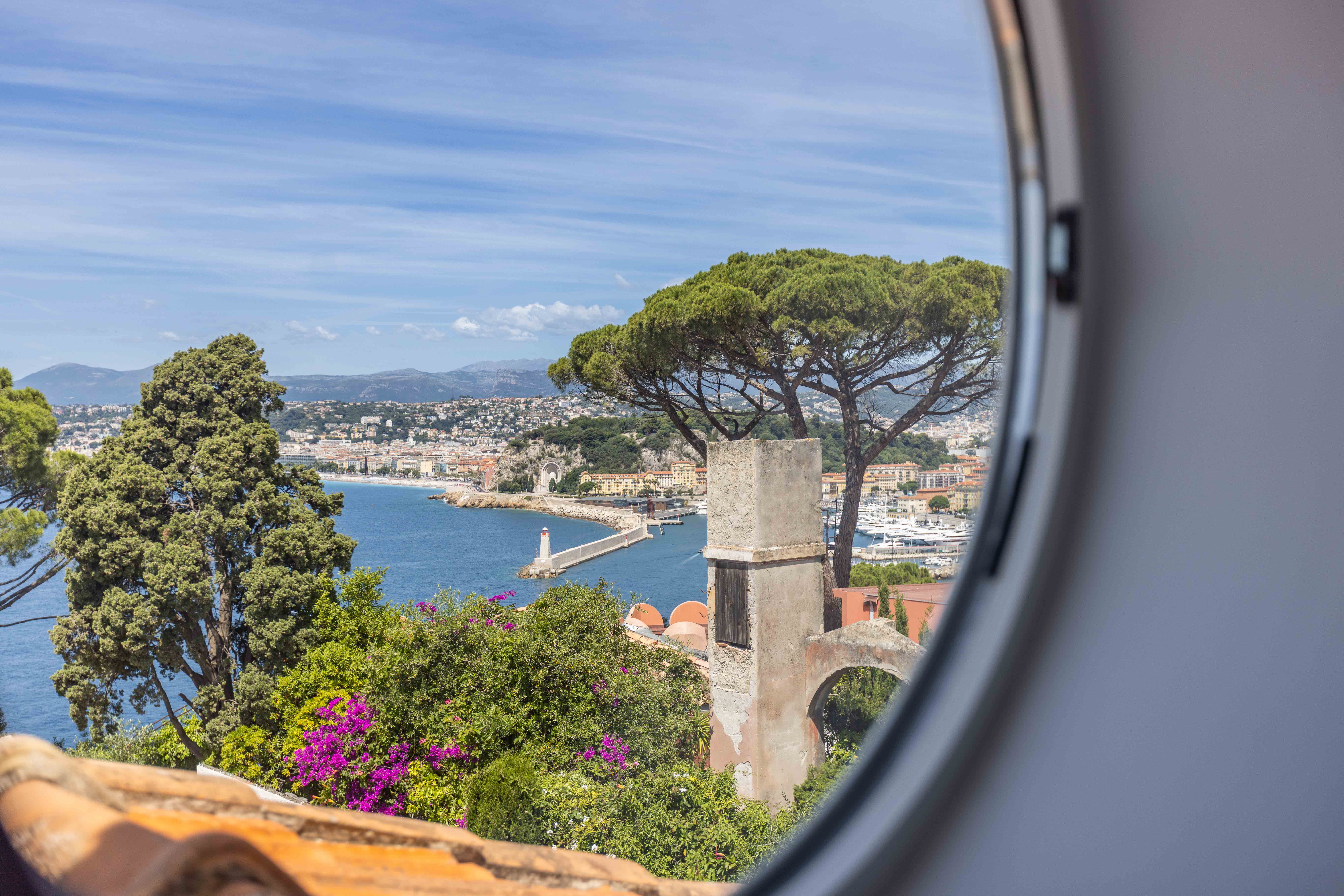 Propriété en France à vendre à Nice, Alpes-Maritimes - €2 200 000 - photo 