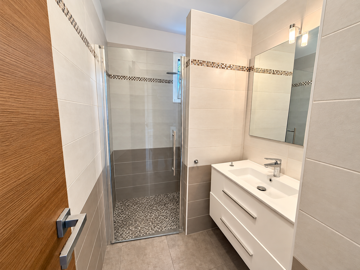 Propriété en France à vendre à Antibes, Alpes-Maritimes - €1 090 000 - photo 