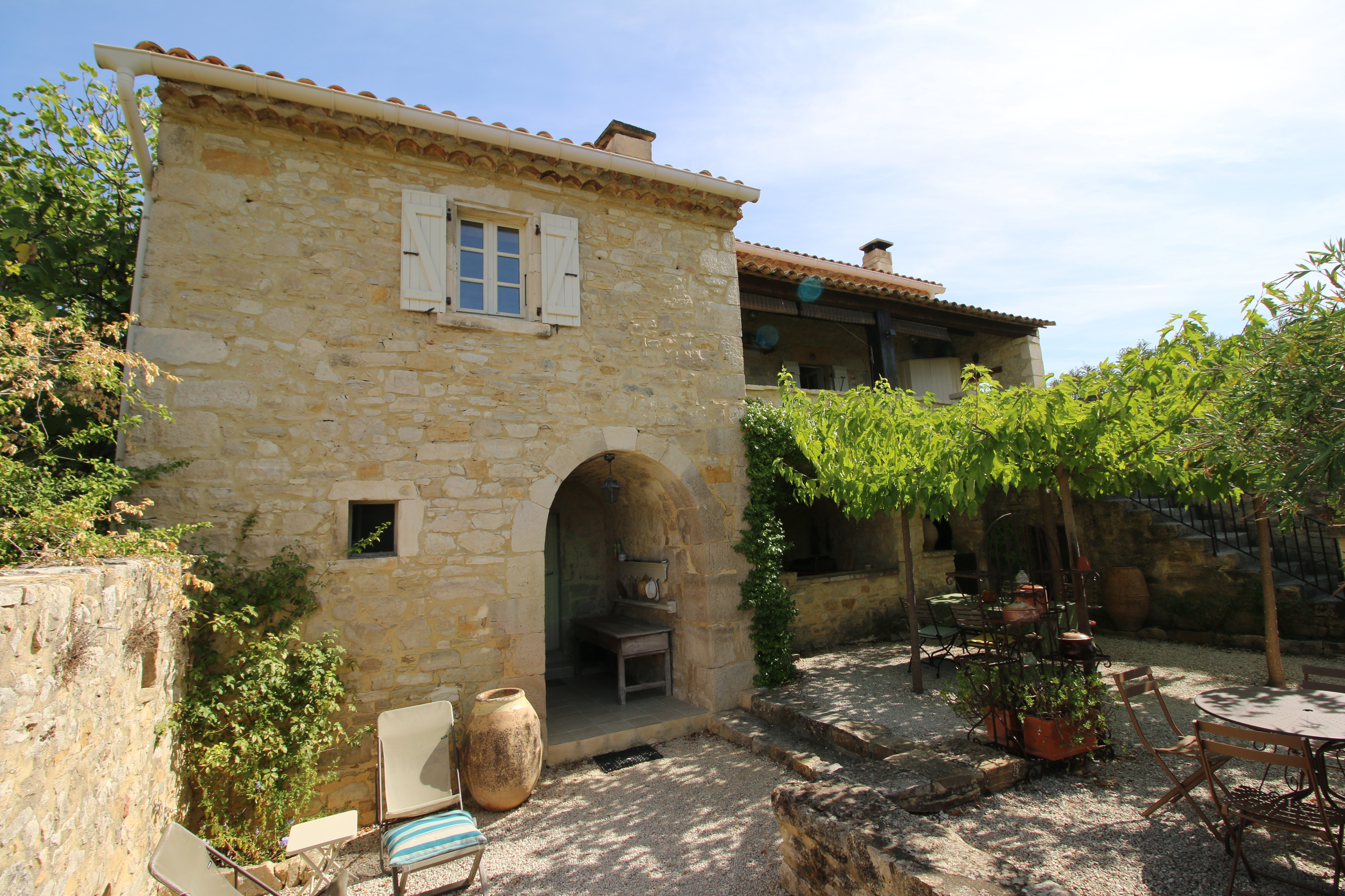 French property for sale in Barjac, Gard - €650,000 - photo 