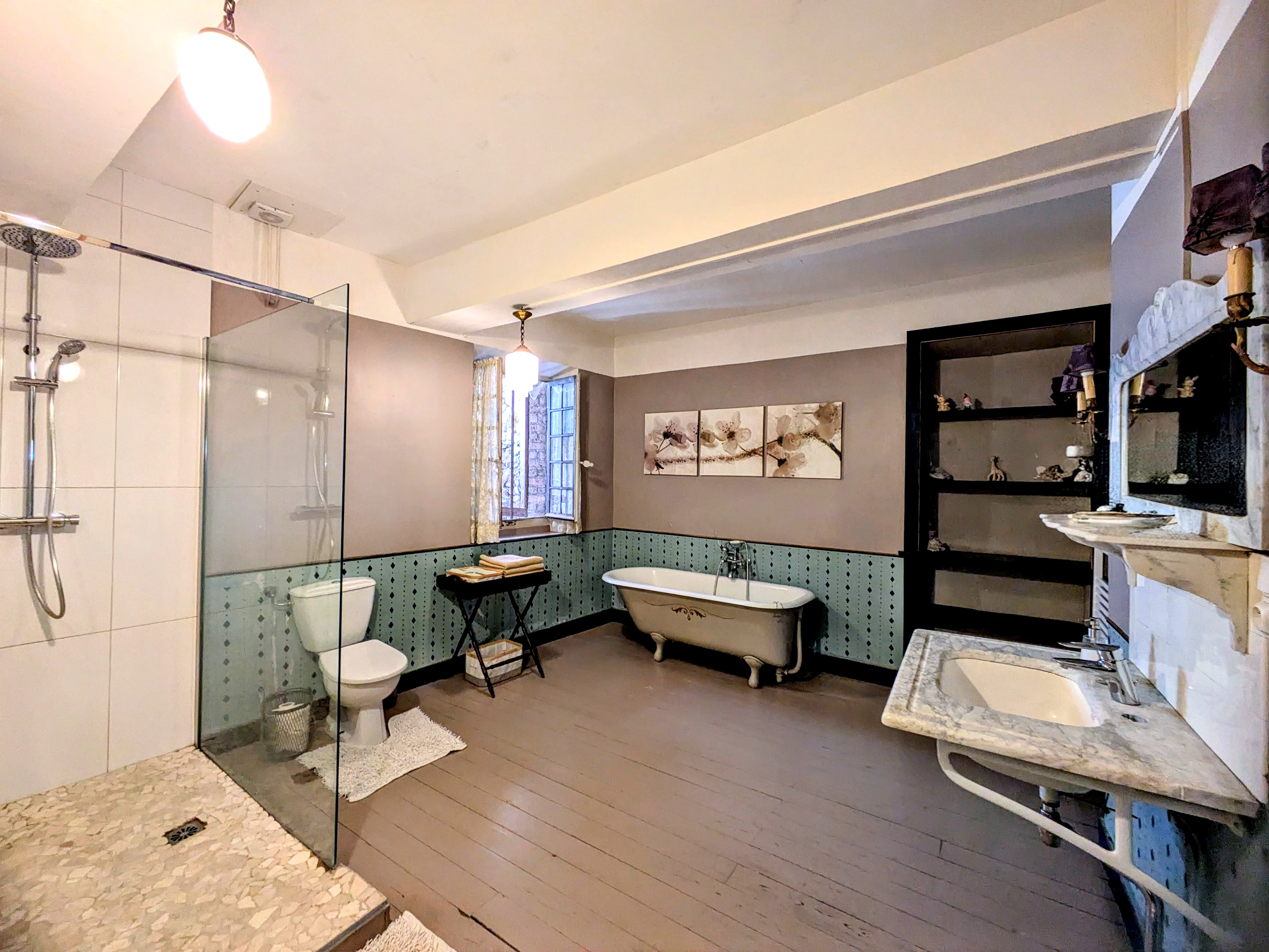 French property for sale in Saint-Laurent-du-Pape, Ardèche - €750,000 - photo 
