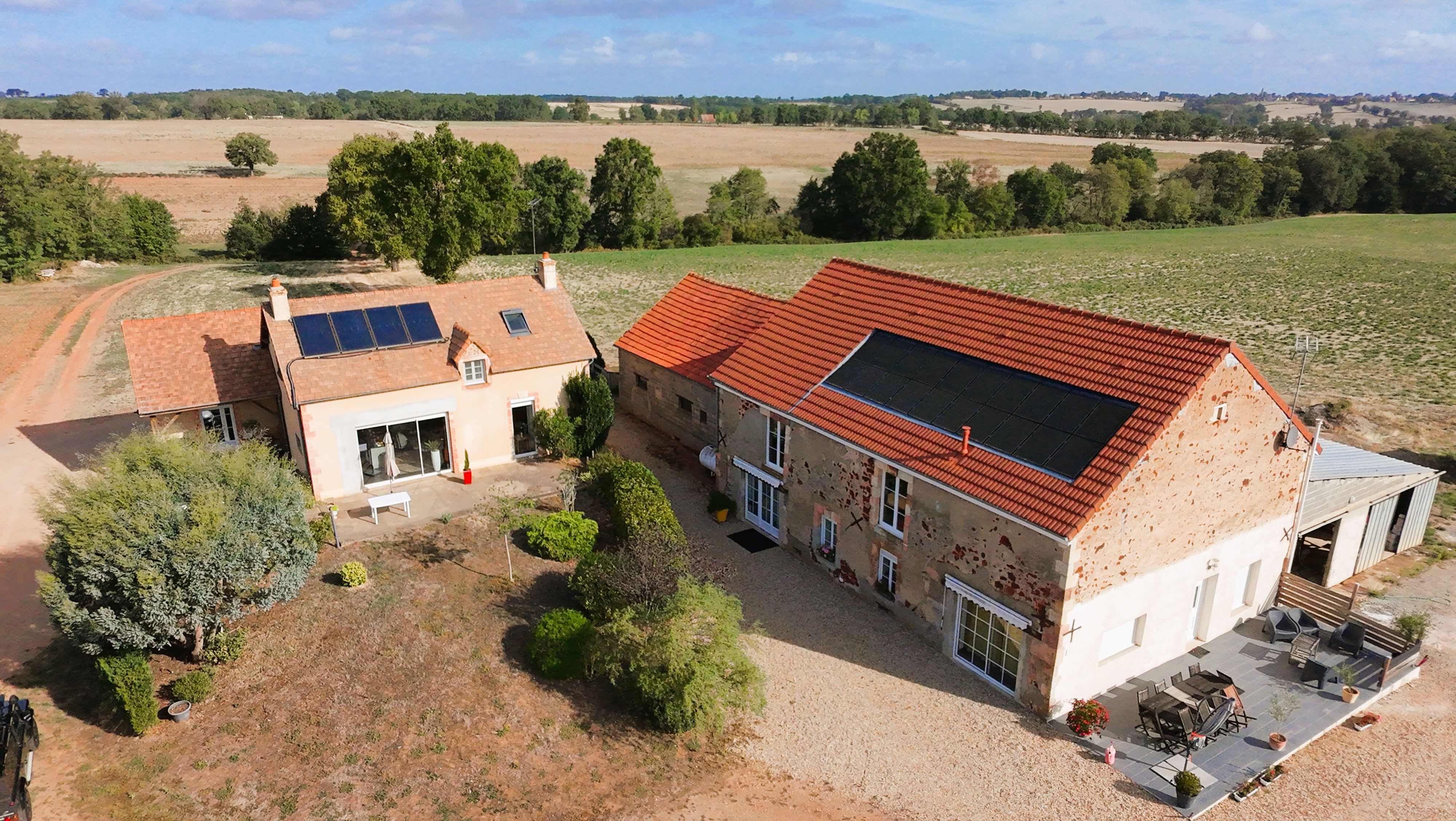 French property for sale in Épineuil-le-Fleuriel, Cher - €899,999 - photo 