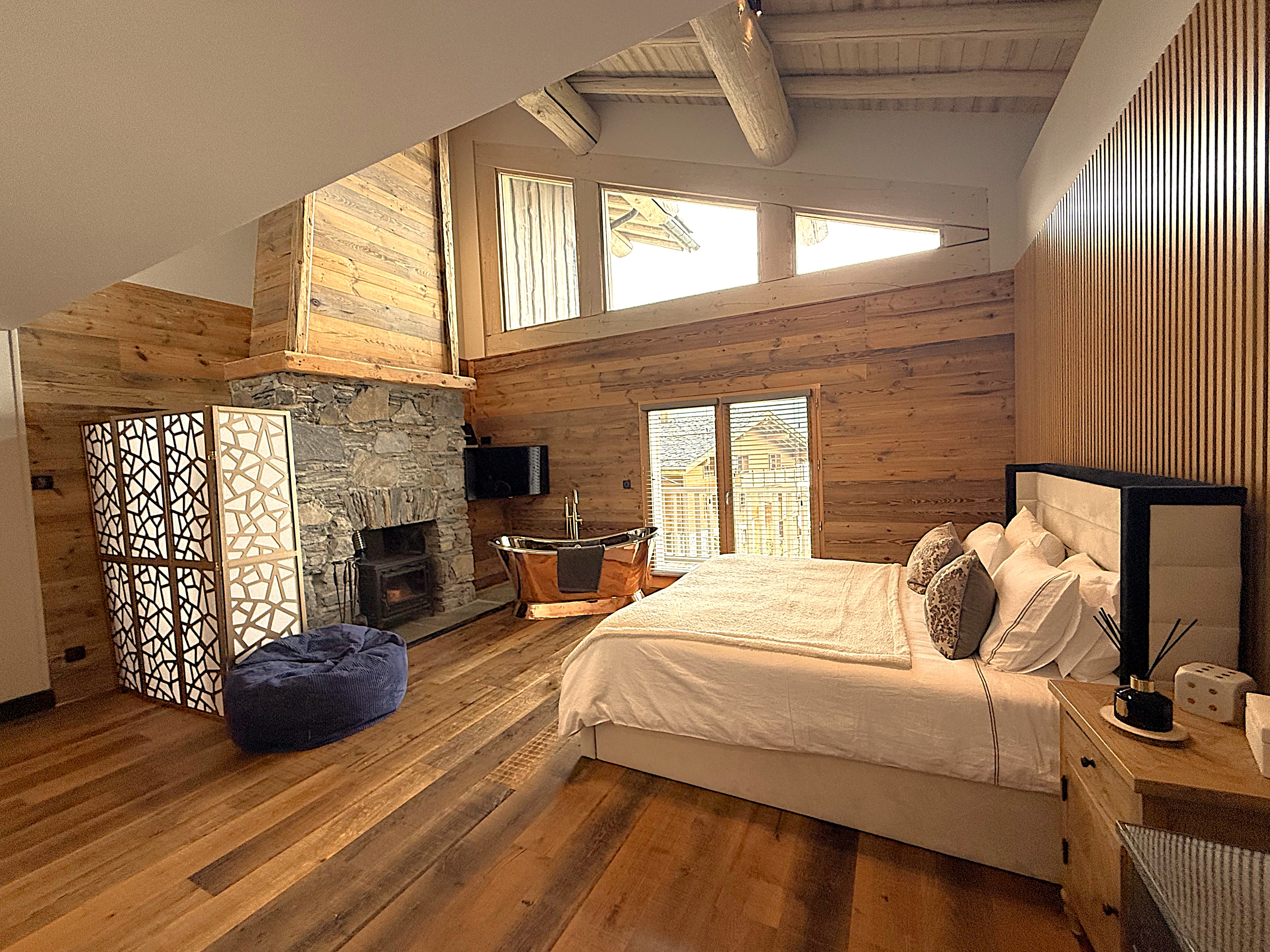 French property for sale in Sainte-Foy-Tarentaise, Savoie - €6,500,000 - photo 
