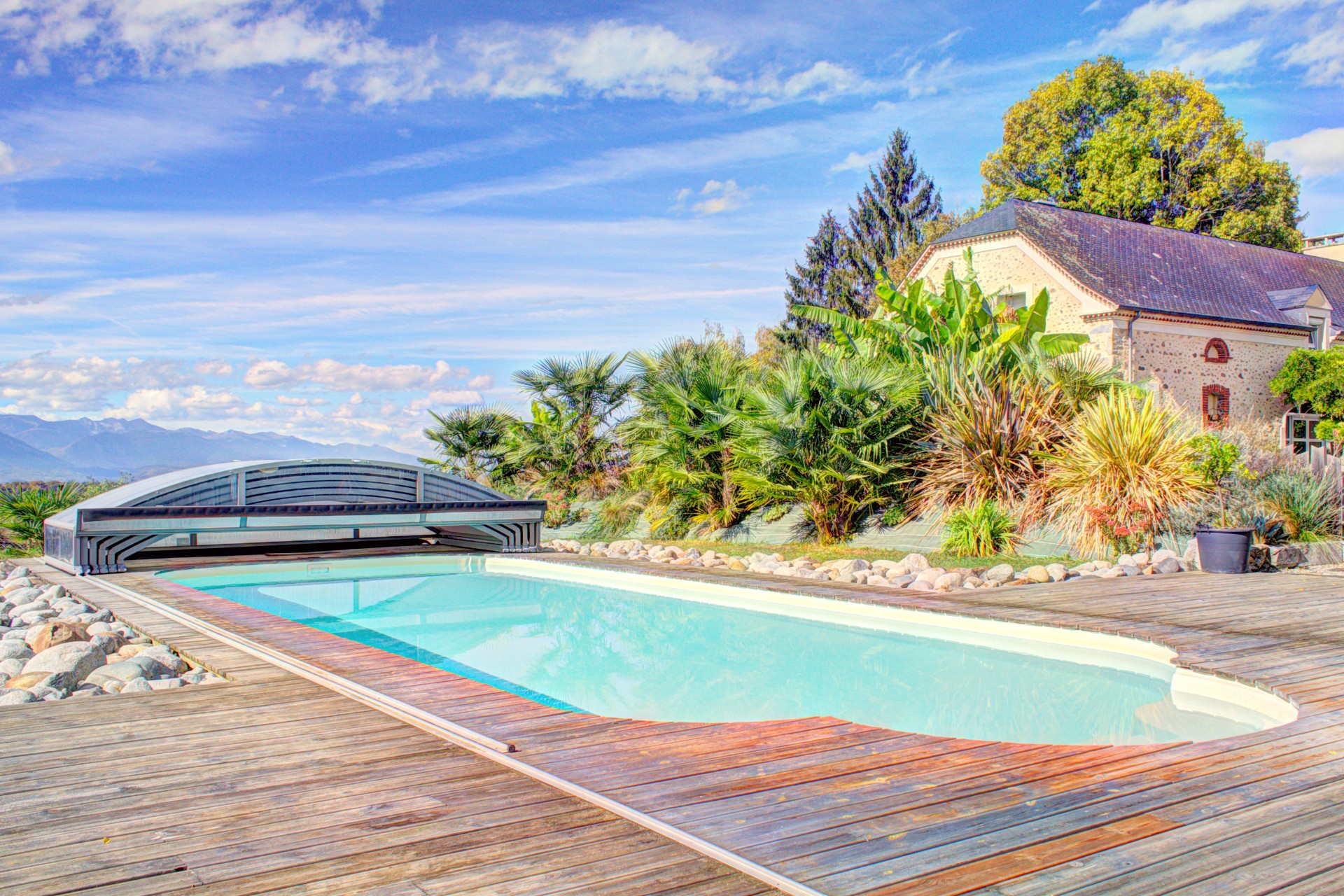 French property for sale in Pau, Pyrénées-Atlantiques - €649,000 - photo 
