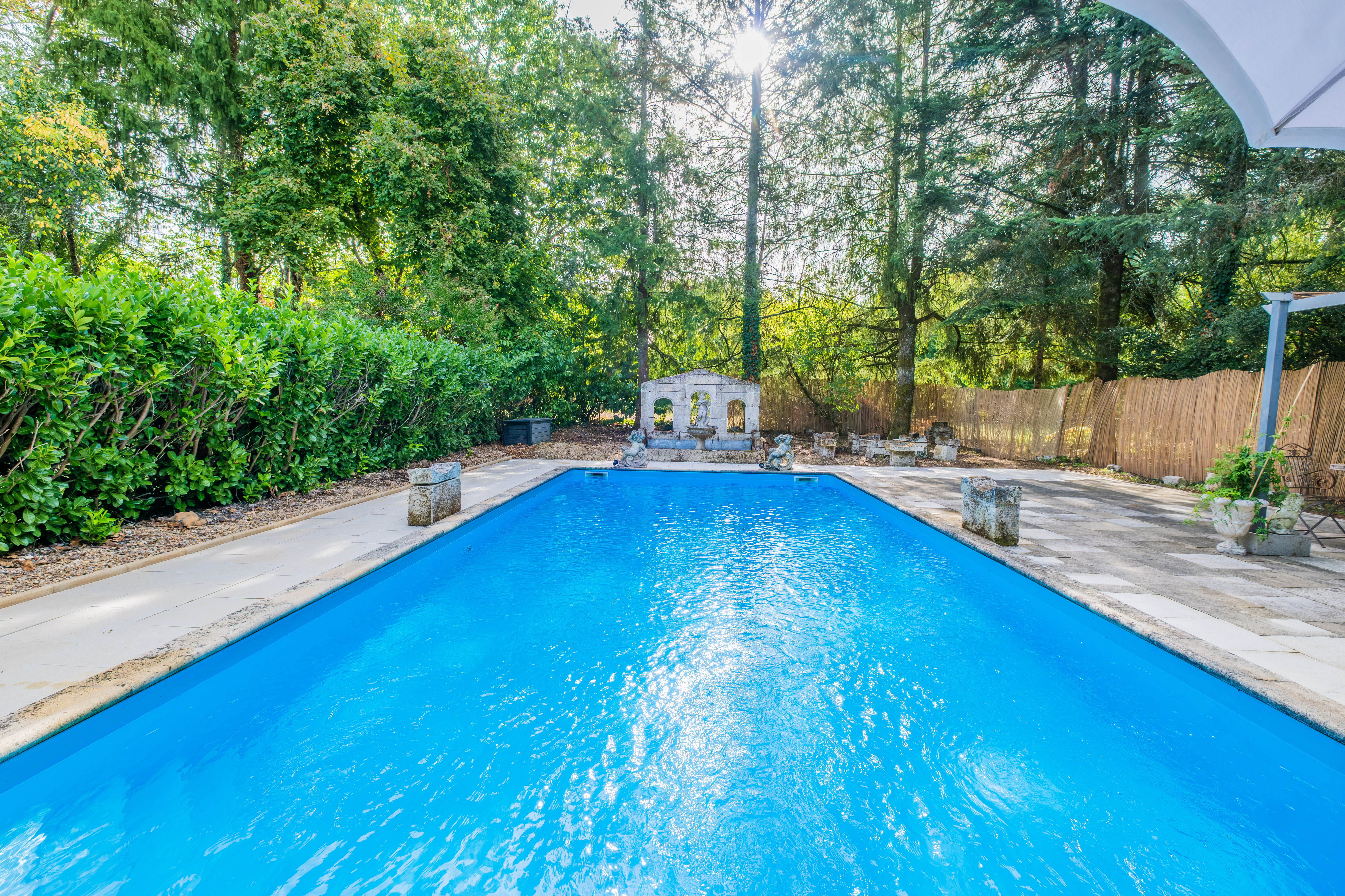 French property for sale in Rougnac, Charente - €689,950 - photo 