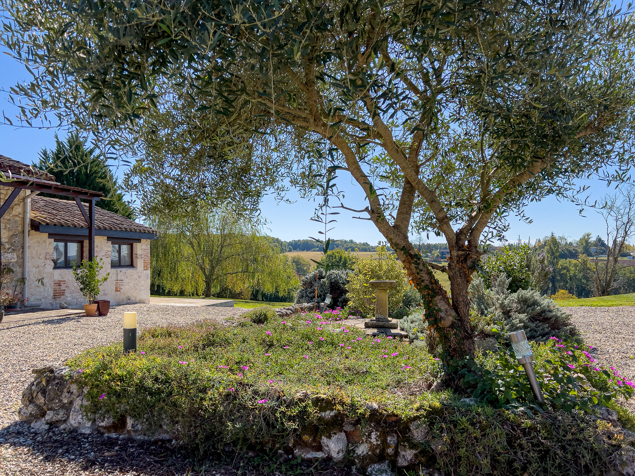 French property for sale in Duras, Lot-et-Garonne - €595,000 - photo 