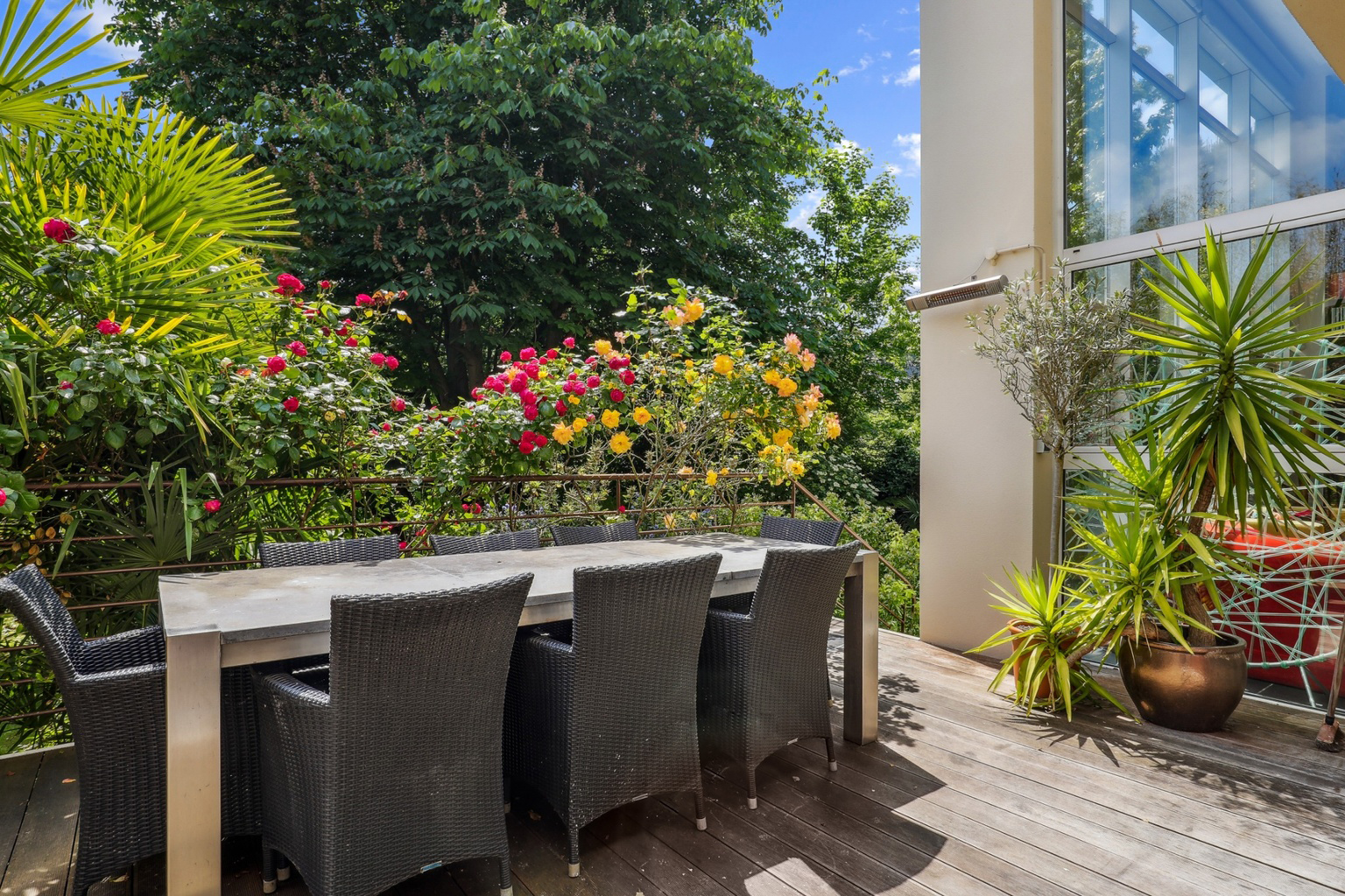 French property for sale in Issy-les-Moulineaux, Hauts-de-Seine - €3,200,000 - photo 