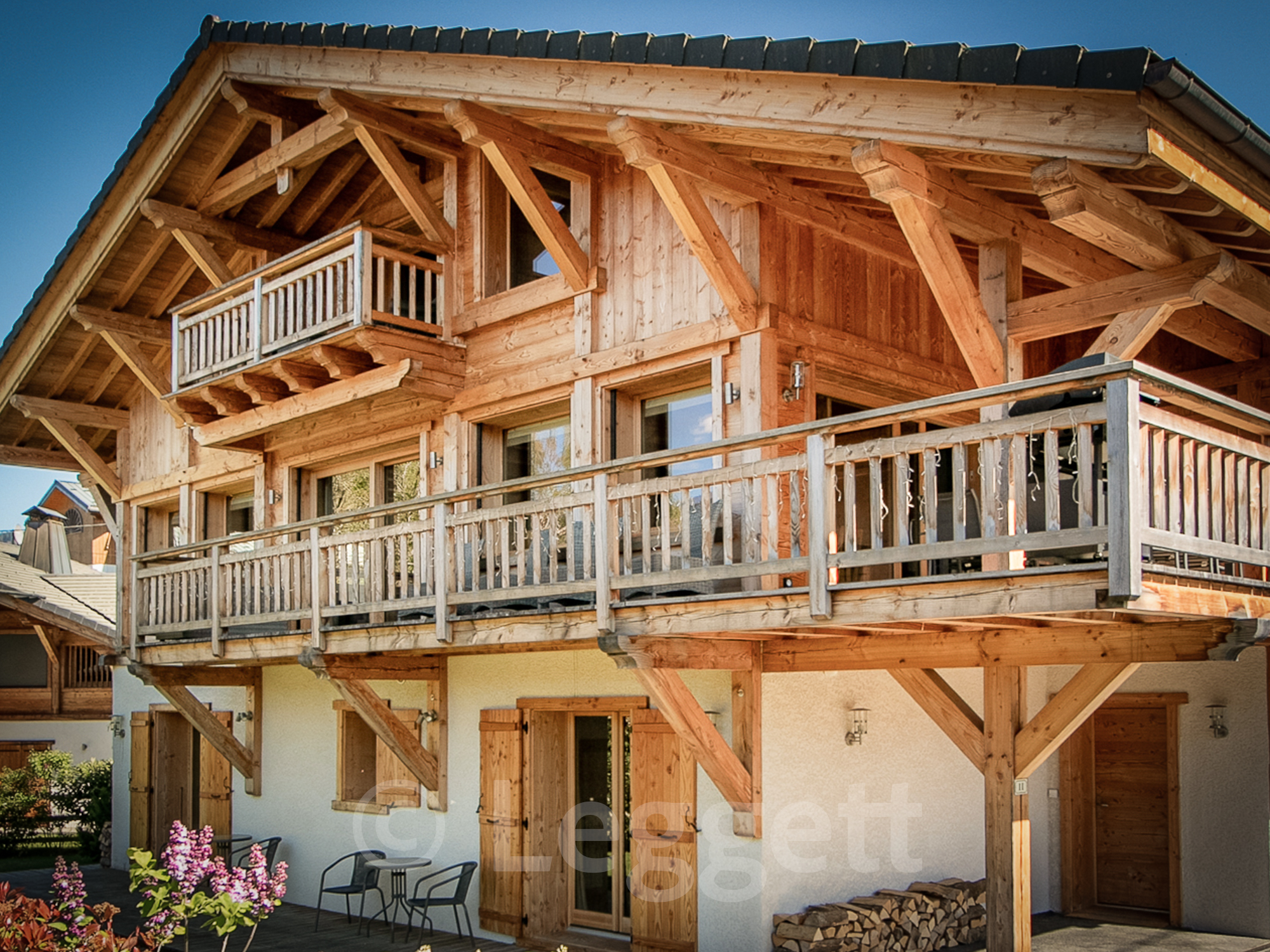 French property for sale in Samoëns, Haute-Savoie - €1,800,000 - photo 