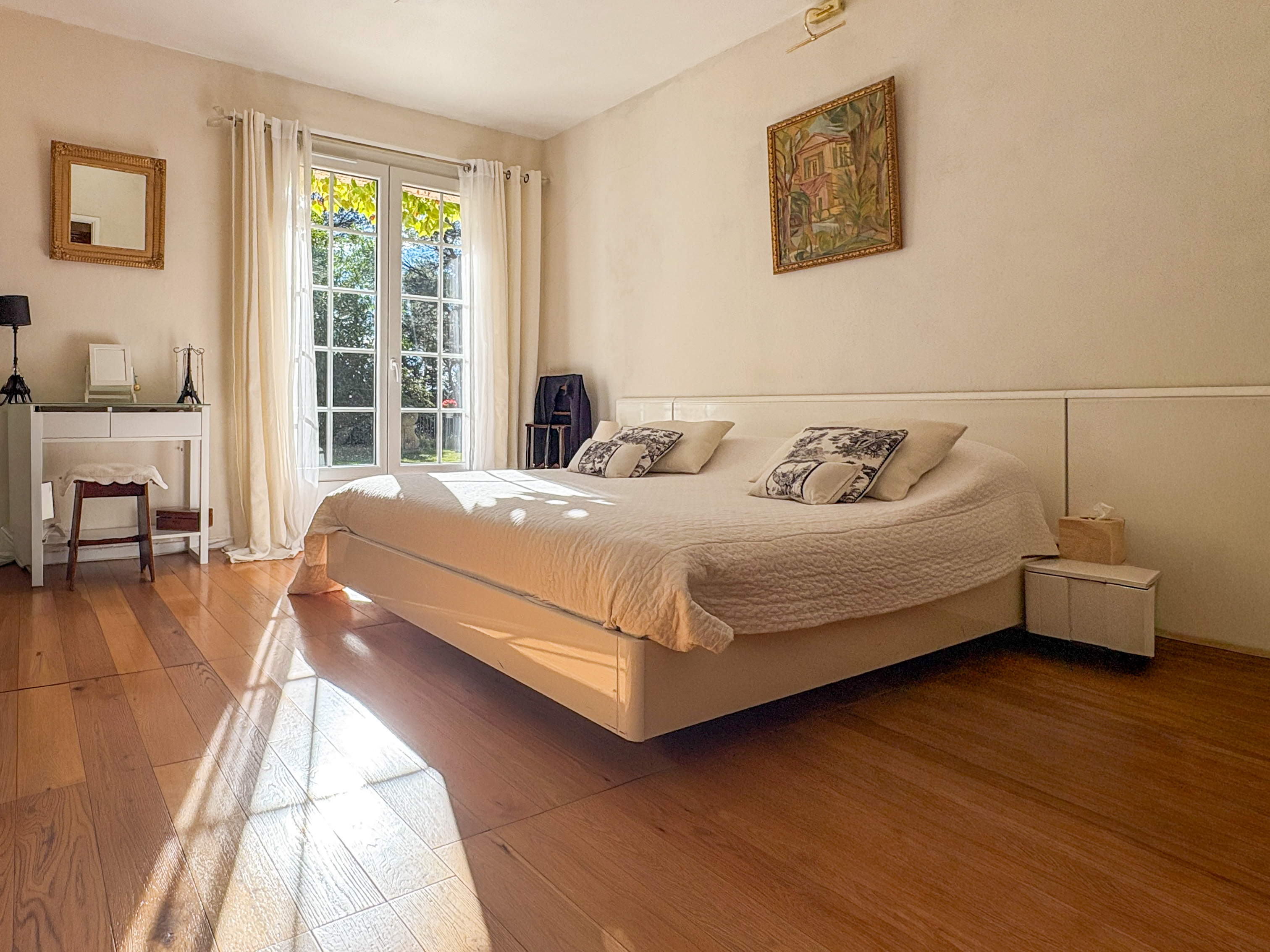 French property for sale in Châteauneuf-le-Rouge, Bouches-du-Rhône - €1,290,000 - photo 