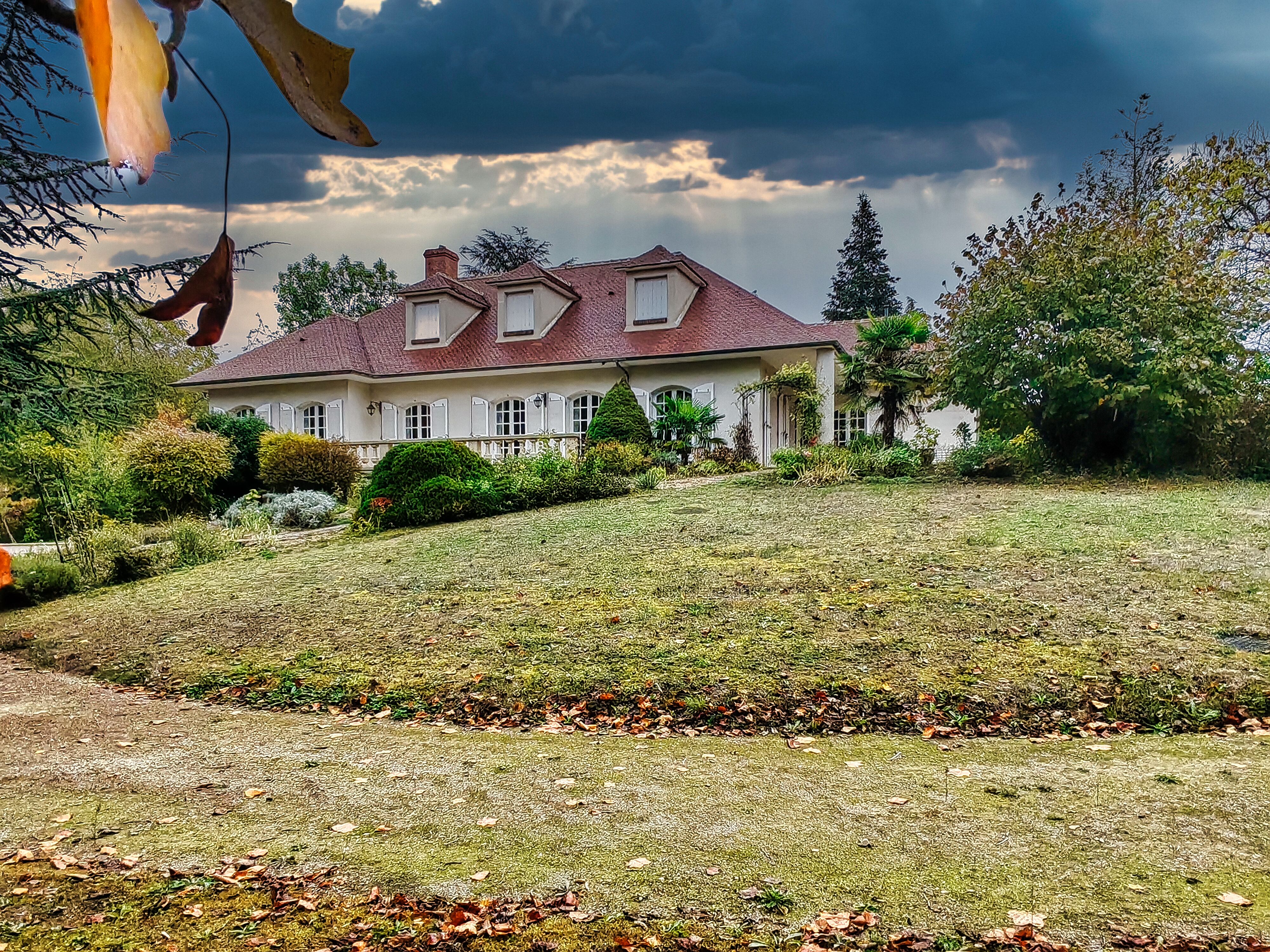 French property for sale in Orléans, Loiret - €554,000 - photo 