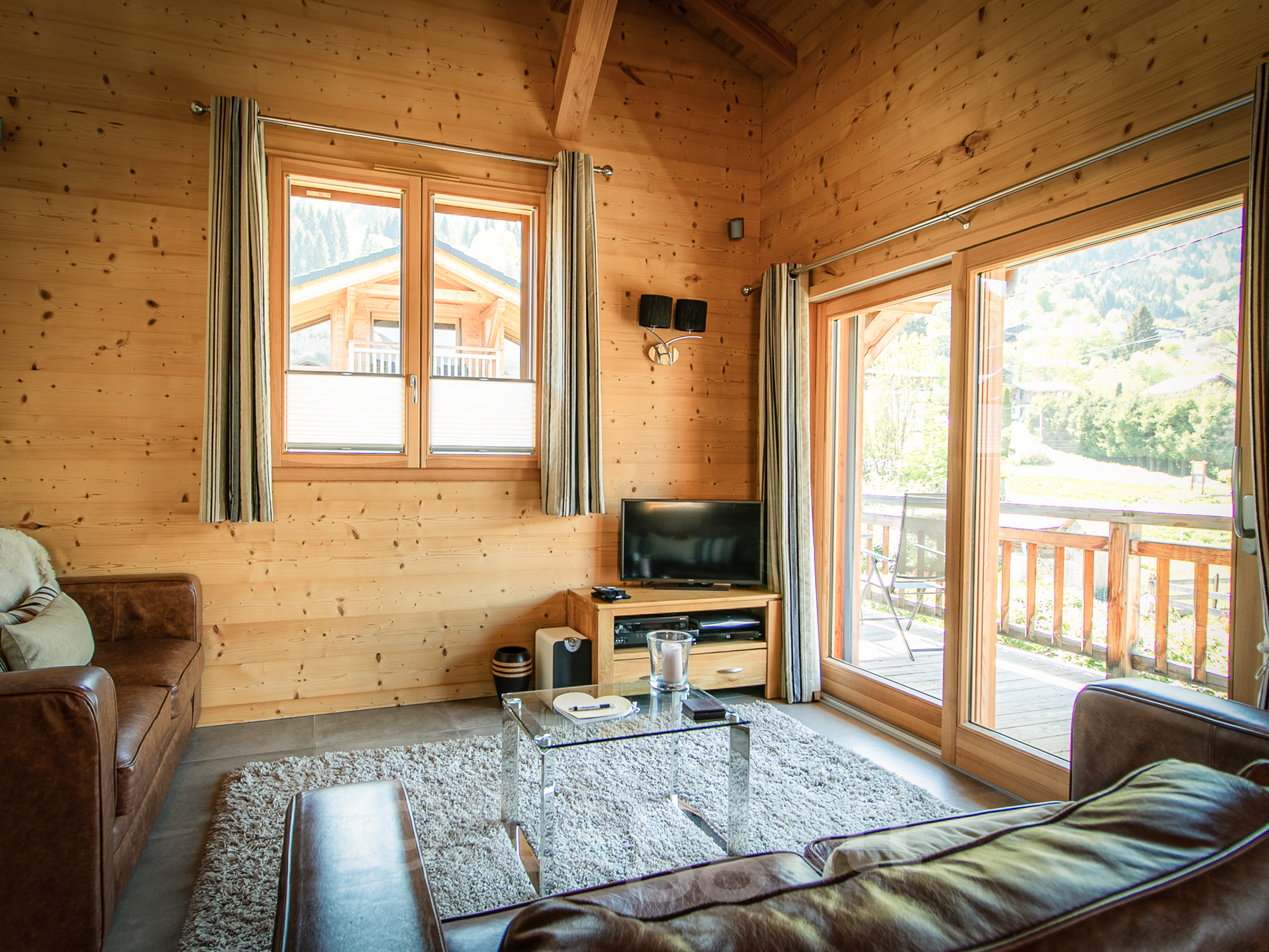 French property for sale in Samoëns, Haute-Savoie - €975,000 - photo 