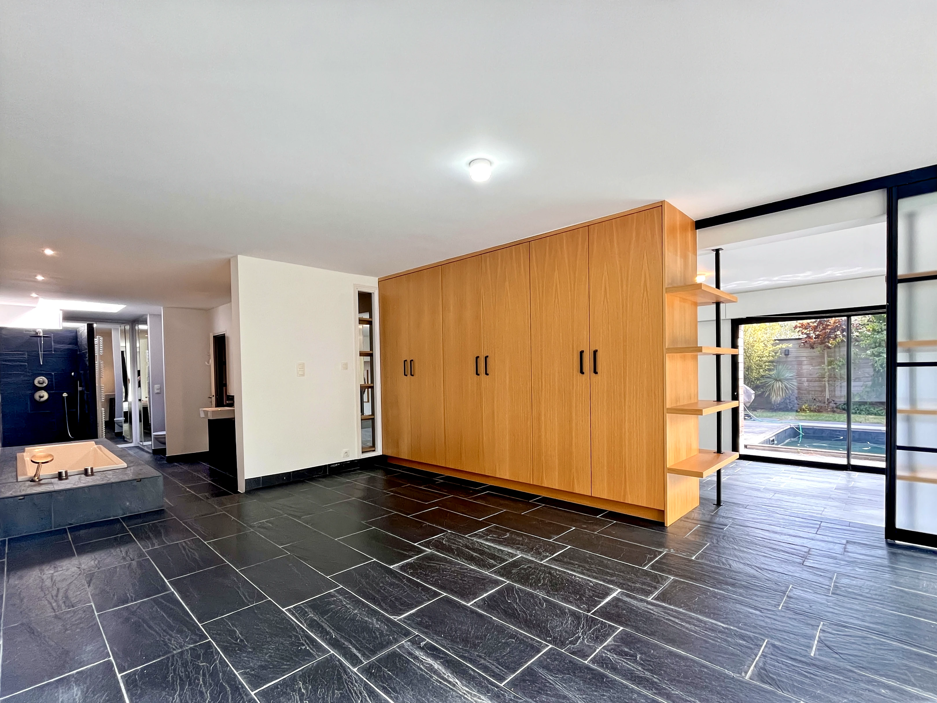 Propriété en France à vendre à Saint-Cast-le-Guildo, Côtes-d'Armor - €1 276 600 - photo 