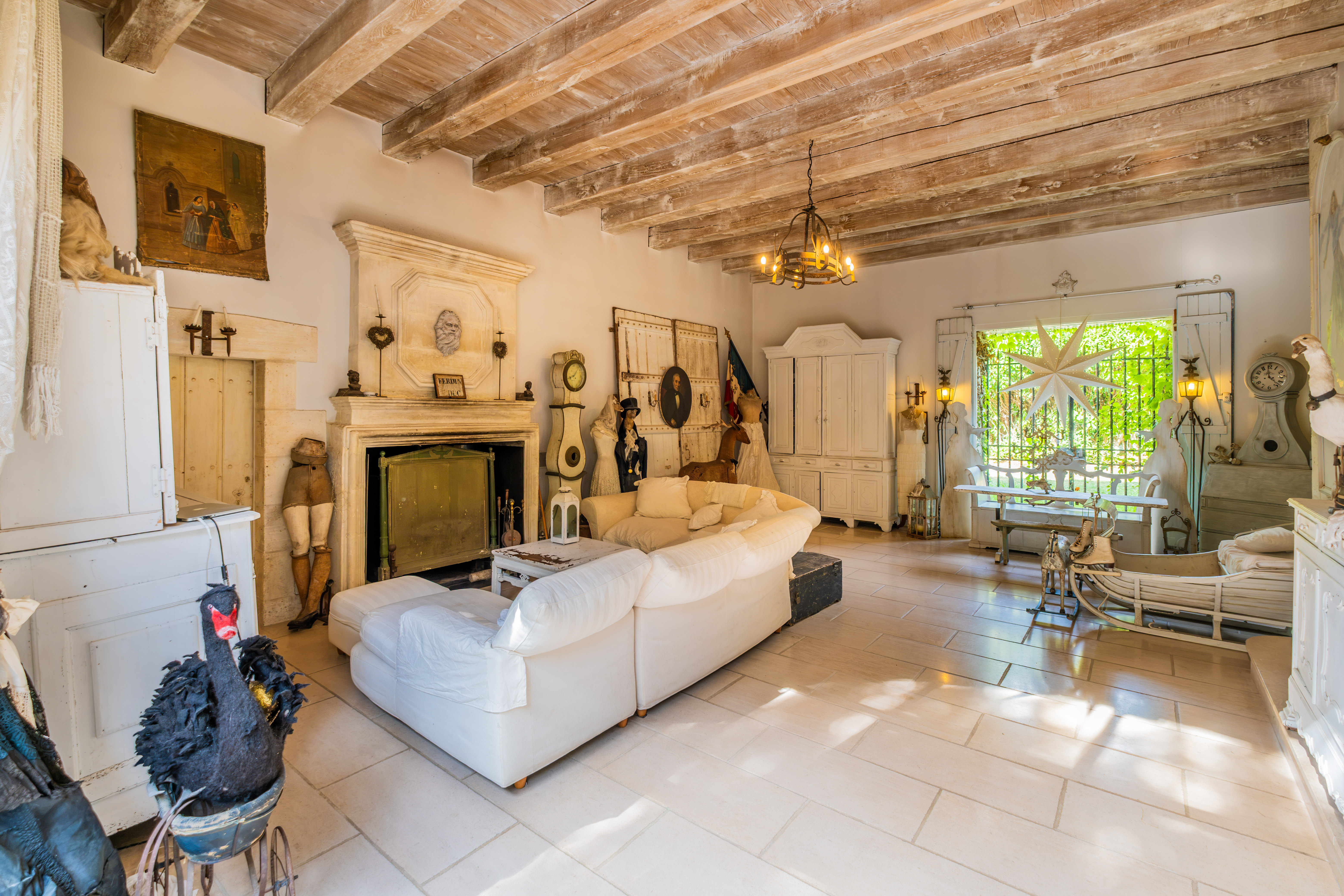French property for sale in Rougnac, Charente - €689,950 - photo 