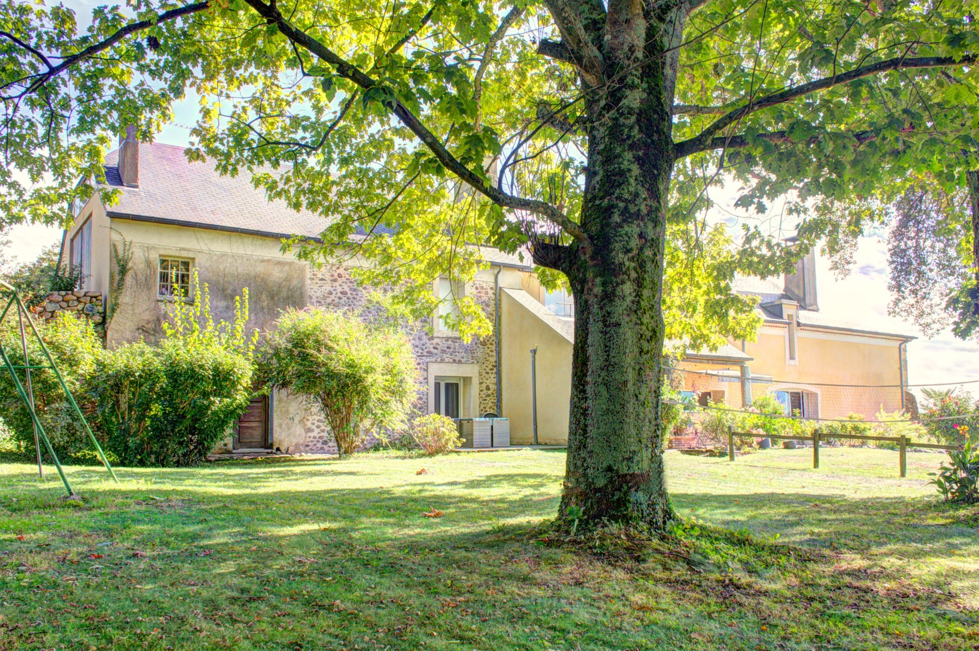 French property for sale in Pau, Pyrénées-Atlantiques - €649,000 - photo 