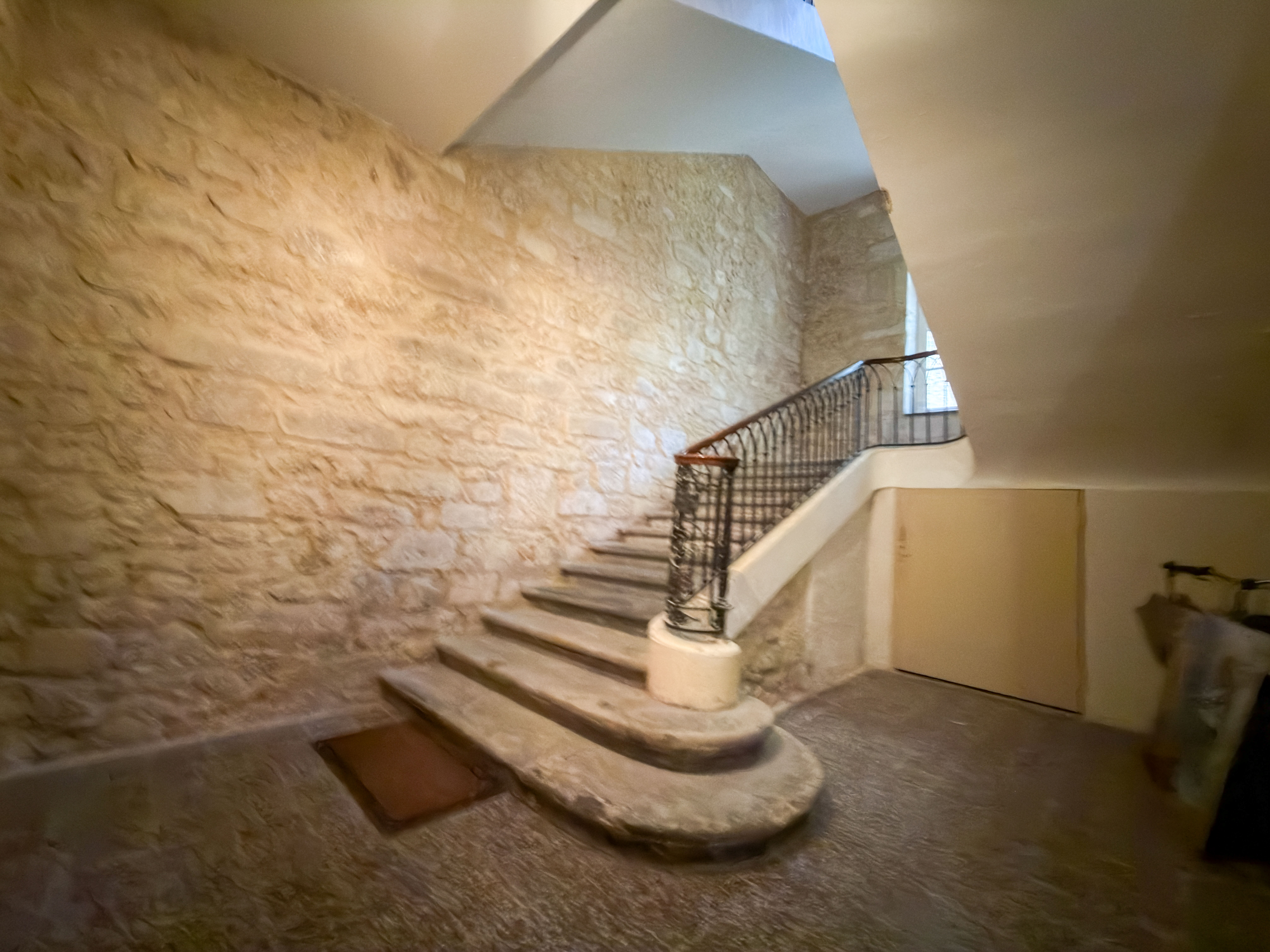 French property for sale in Béziers, Hérault - €695,000 - photo 