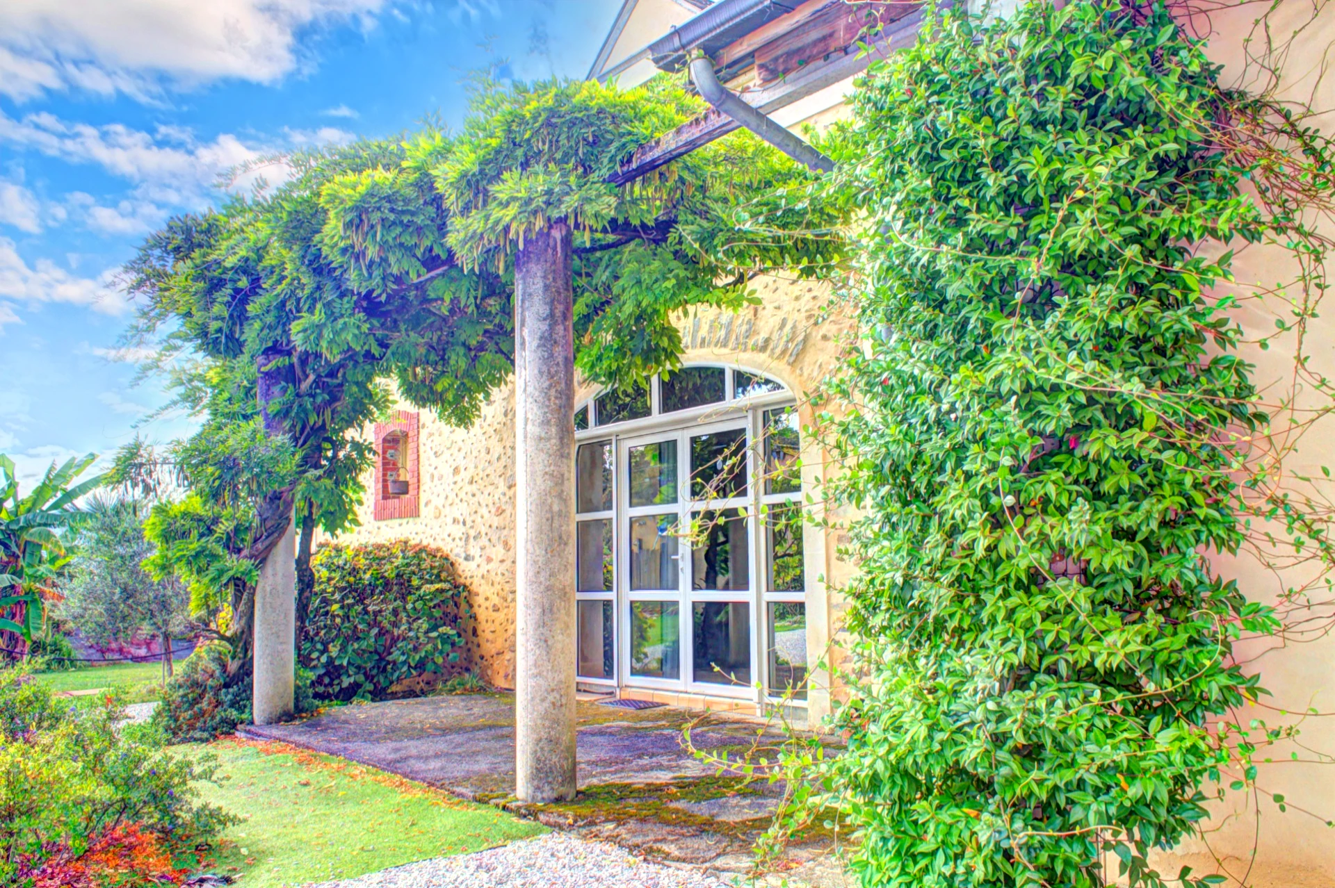 French property for sale in Pau, Pyrénées-Atlantiques - €649,000 - photo 