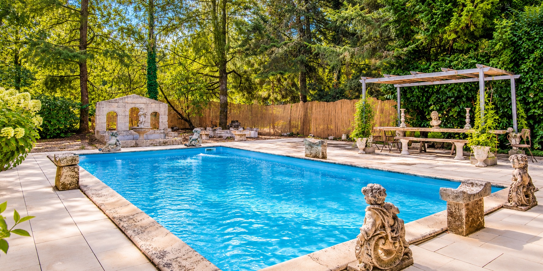 French property for sale in Rougnac, Charente - €689,950 - photo 