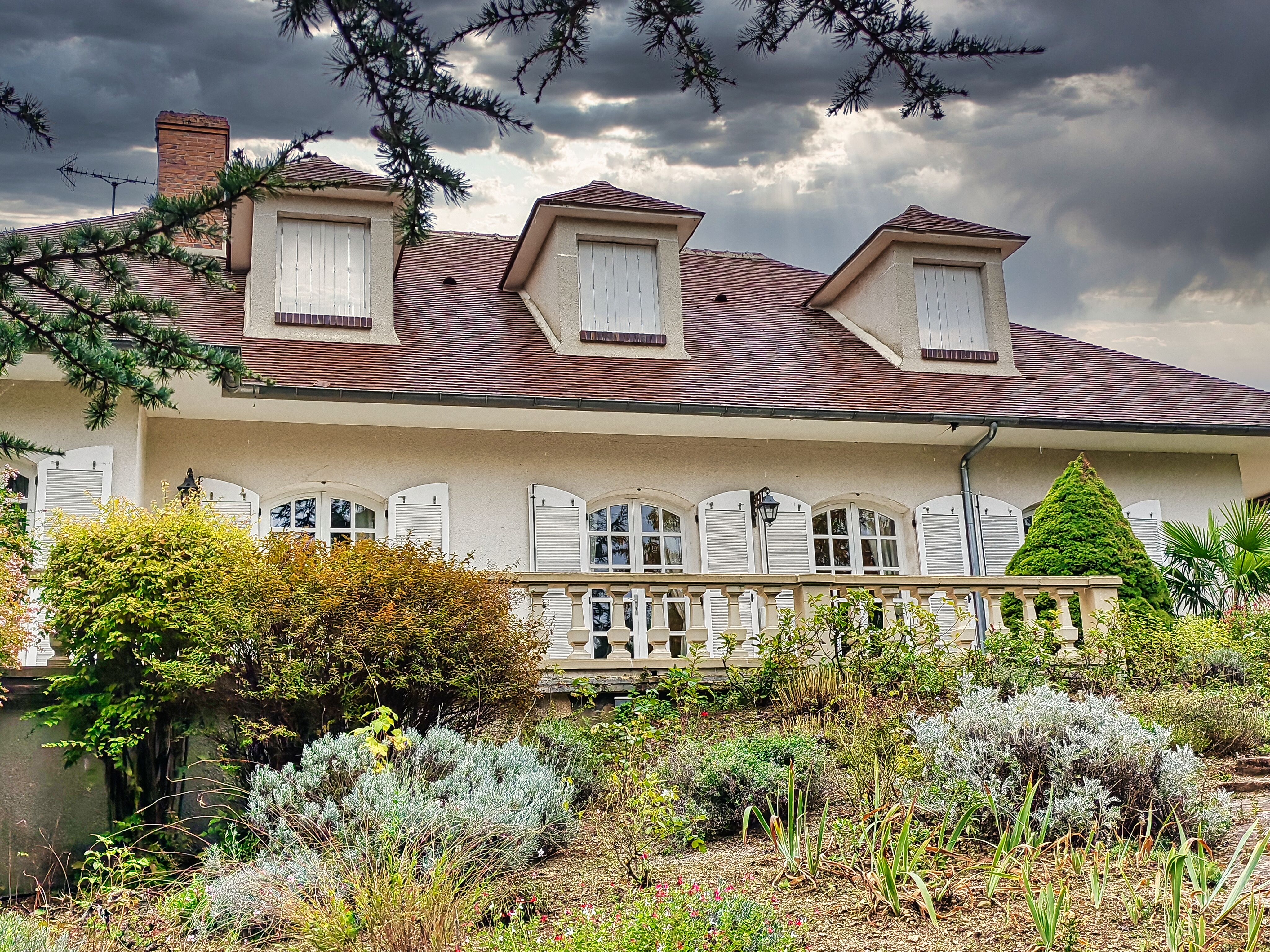 French property for sale in Orléans, Loiret - €554,000 - photo 