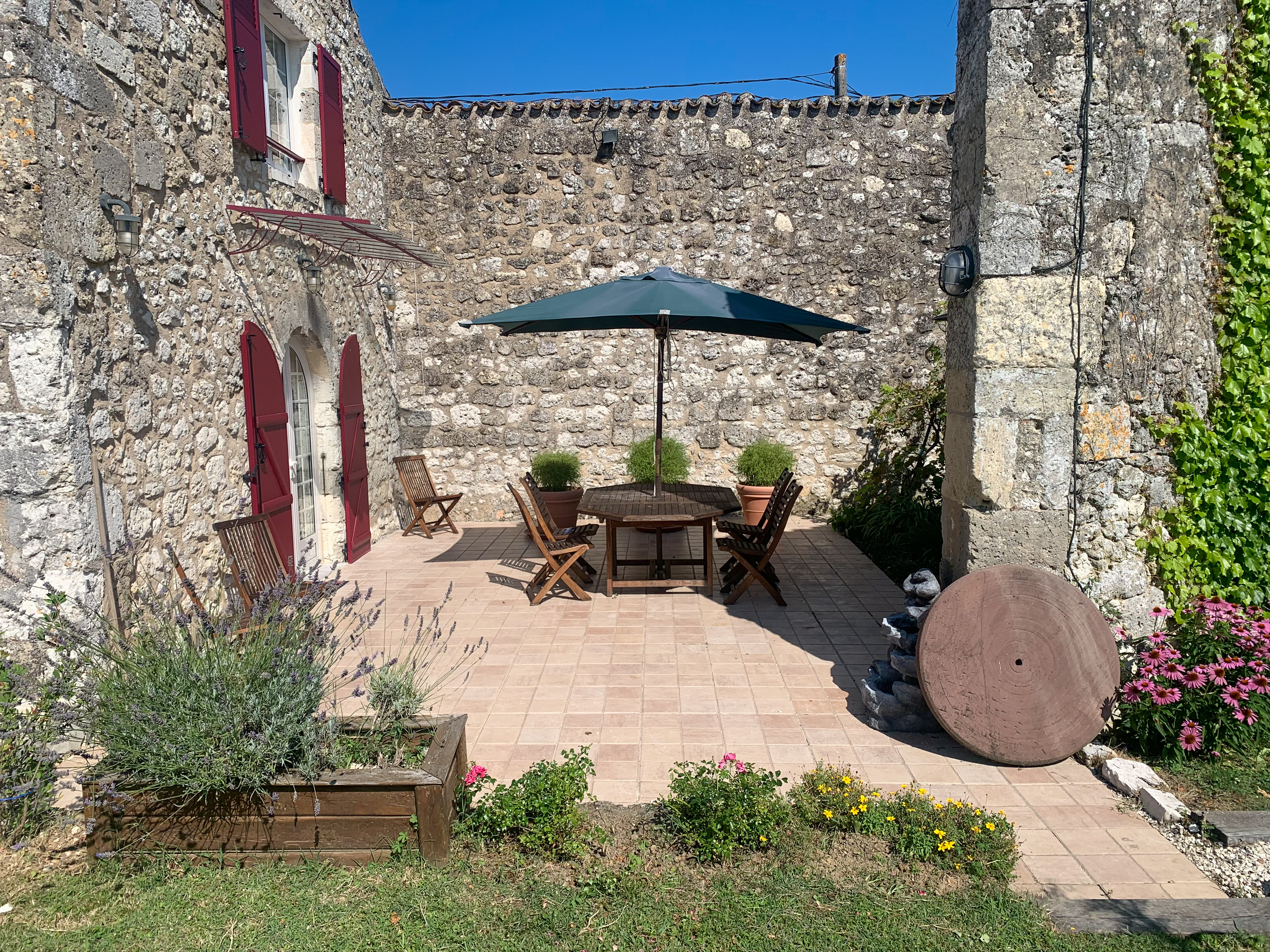 French property for sale in Espiens, Lot-et-Garonne - €598,000 - photo 