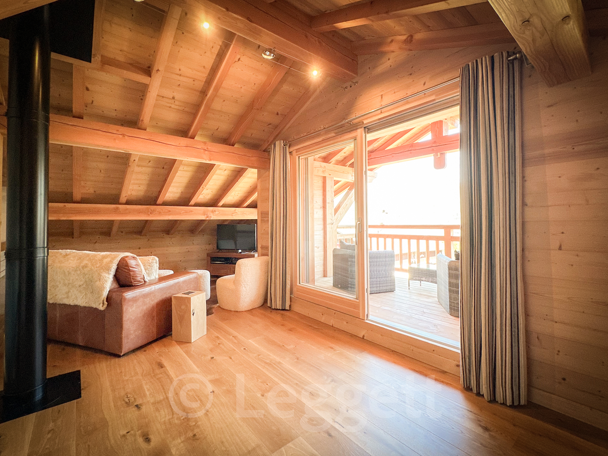 French property for sale in Samoëns, Haute-Savoie - €1,800,000 - photo 