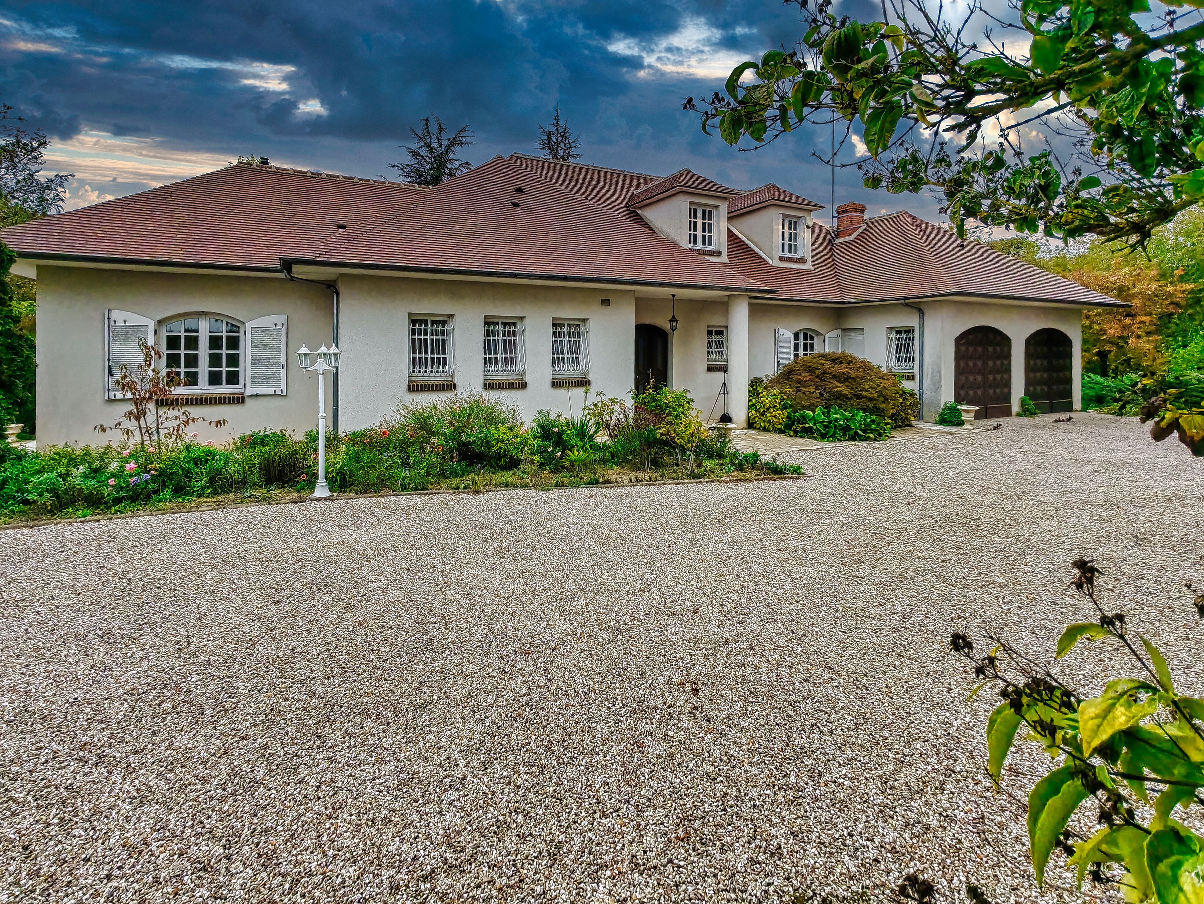 French property for sale in Orléans, Loiret - €554,000 - photo 
