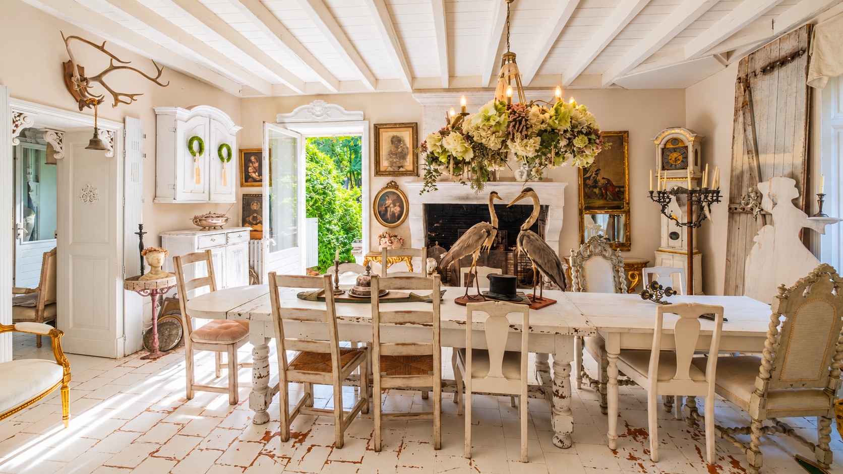 French property for sale in Rougnac, Charente - €689,950 - photo 